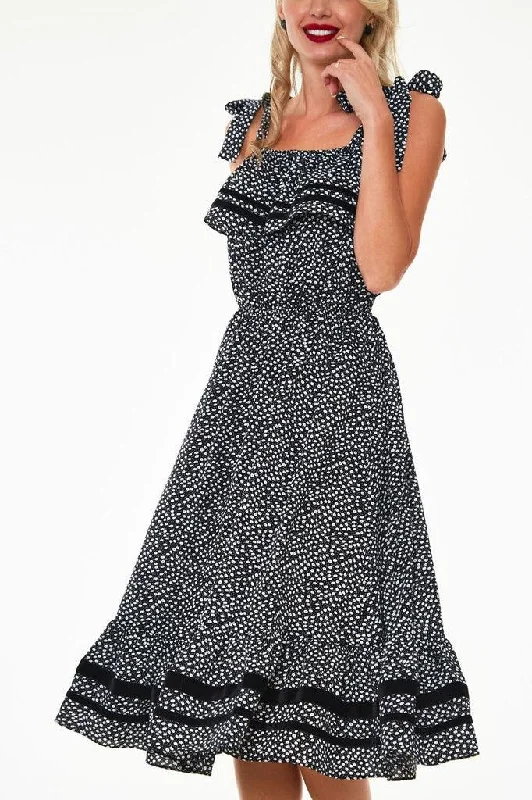 TIME-Limited Offer structured dressMae Long Floral Flare Dress With Velvet Trim