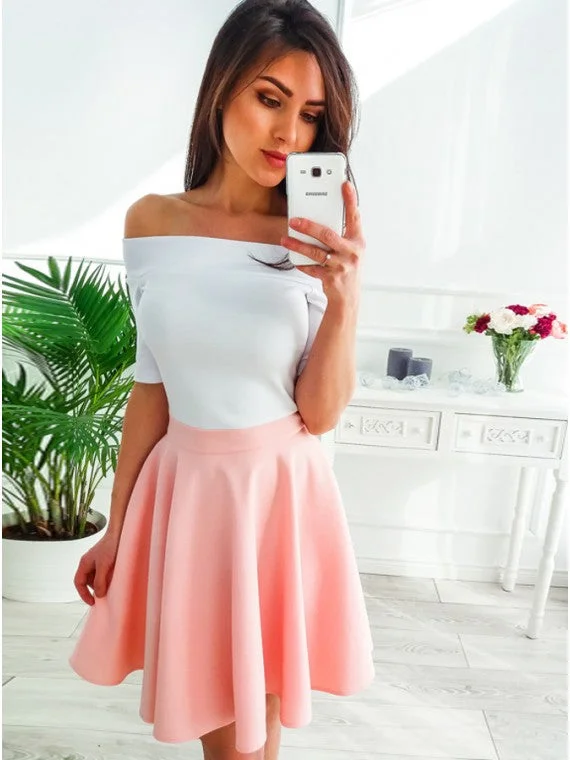 sophisticated dressOff-Shoulder Short Sleeves Short Pink Homecoming Party Dress OM368