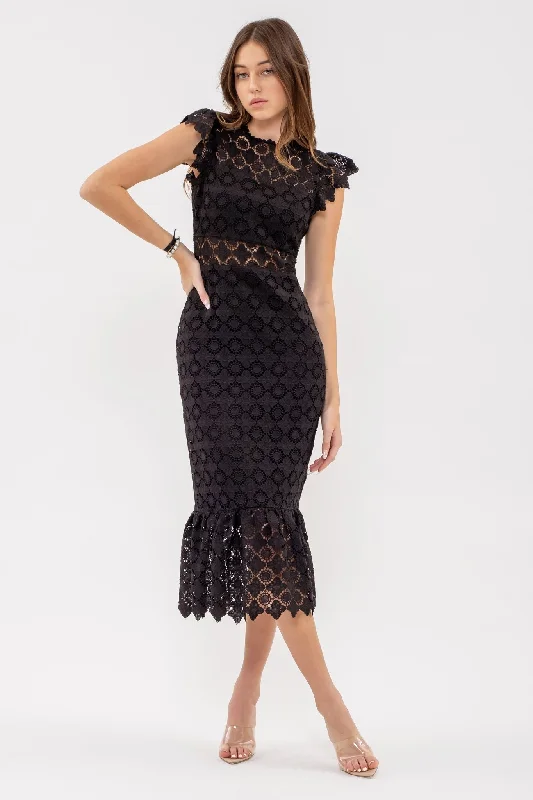 Final Markdown chic dressThe Lace Eyelet Dress-2 Colors*