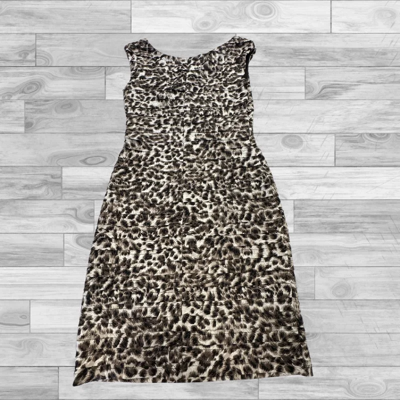 chic wrap dressDress Casual Short By Adrianna Papell In Animal Print, Size: 12