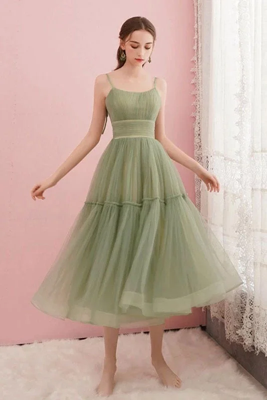 A-line dressSimple Tulle Spaghetti Straps Tea Length Homecoming Dresses OM602