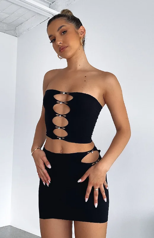 Final Markdown cold weather jacketBuilt Like This Mini Skirt Black