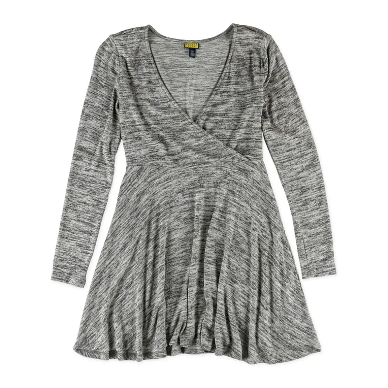 Gray/053