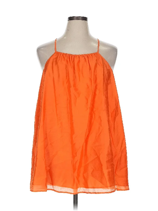 Take Advantage chic wool coatSleeveless Blouse