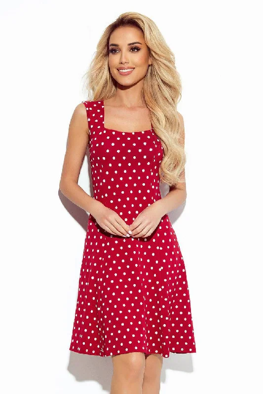 Special Savings fitted bodycon dressNumoco 241-2 STELLA Dress with a neckline - burgundy in polka dots Special Savings fitted bodycon dressNumoco 241-2 STELLA Dress with a neckline - burgundy in polka dots